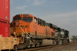 BNSF 6750